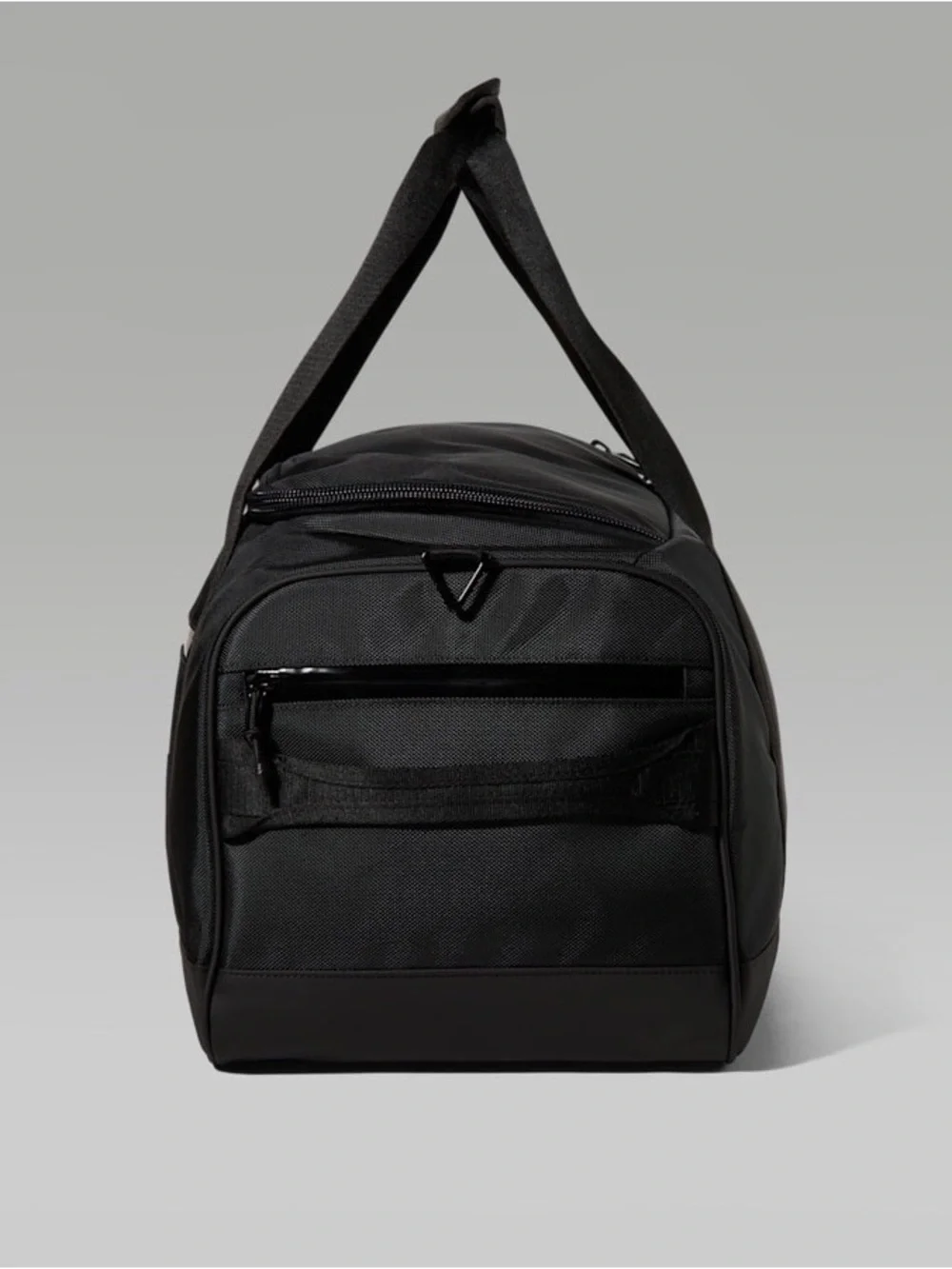 Nike Air Jordan Sport Duffel Bag (47.L) Gym Camping Black MA0913-K25 NWT